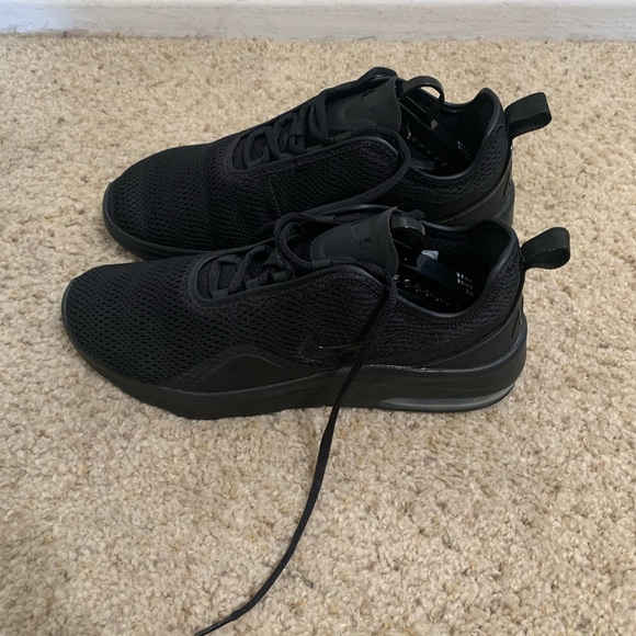 Nike runallday running shoes/ used once/ like new - Picture 3 of 7